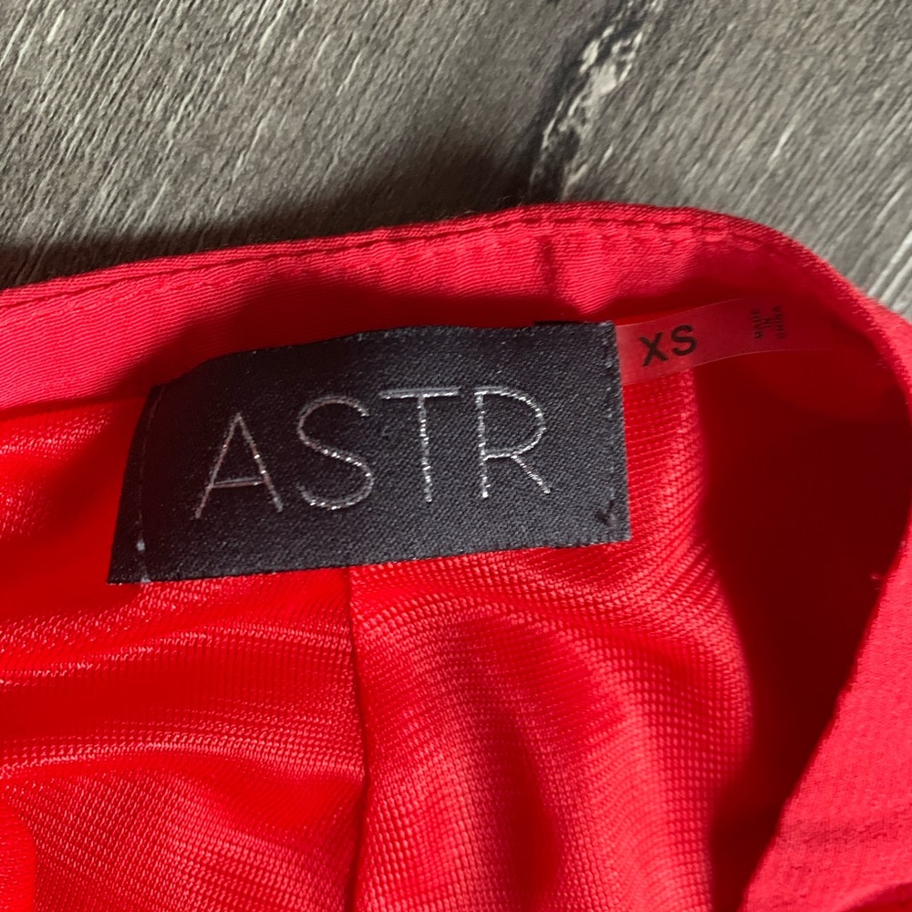 ASTR - Picture 4 of 6